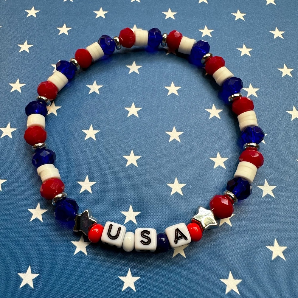 USA Bracelet American Patriotic America Red White Blue Block Letter Jewelry